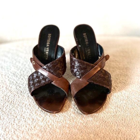 Vintage Bottega Veneta Intrecciato Leather Heeled Sandals - Picture 2 of 5